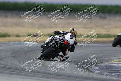 media/May-03-2025-CRA (Sat) [[22b18d099a]]/Races/Race 1/